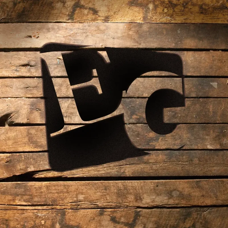 EG-LogoSlide-Wood